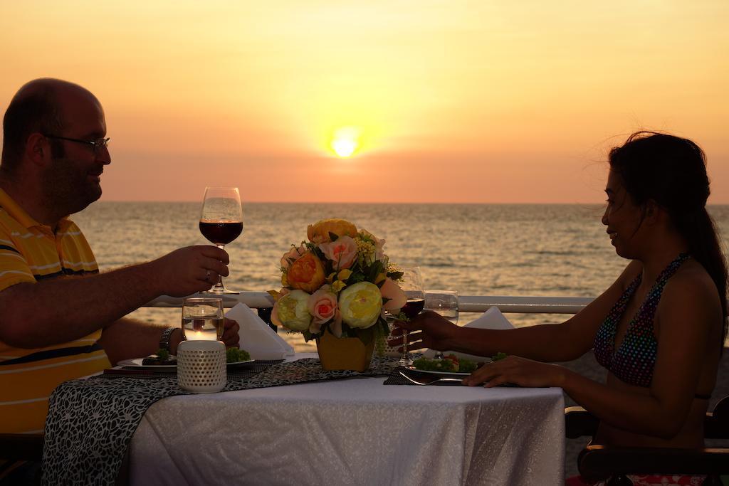 Rama International Beach Resort Botolan Buitenkant foto